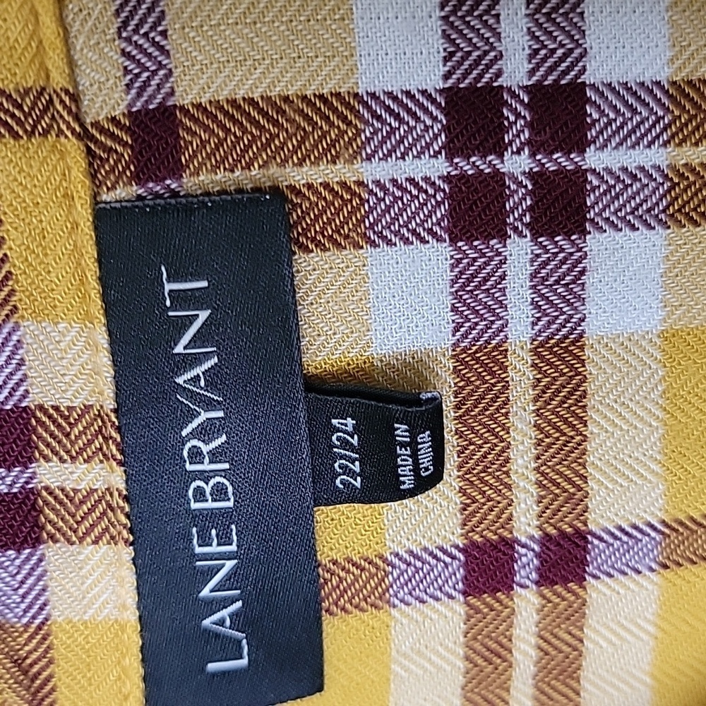 Lane Bryant Plus Size 22/24 Yellow Plaid Button Front Long Sleeve Top - Picture 4 of 11